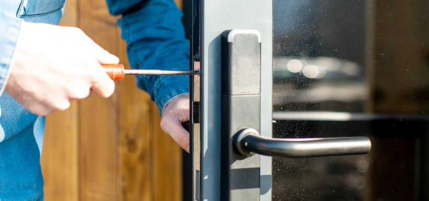 Aluminium Door Lock Replacement in Golden Hills, California