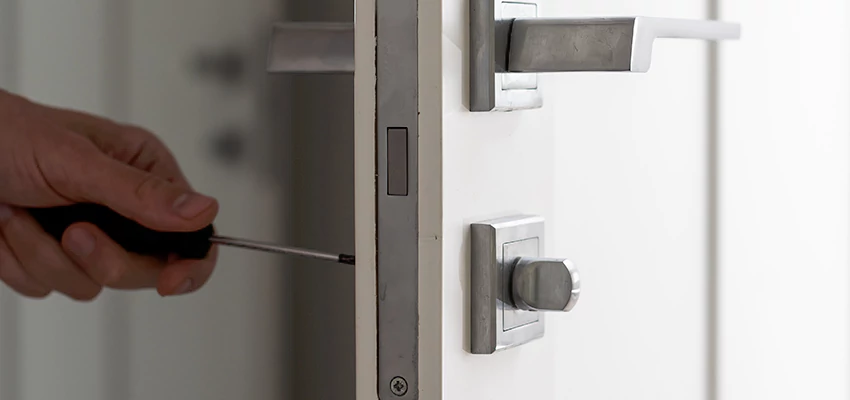 Key Programming Locksmith Open Now in Golden Hills, California